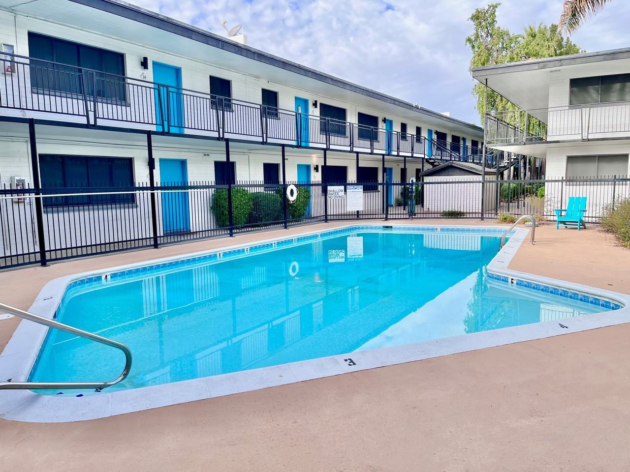 5024 E Thomas Rd #37 - Photo 2 of 20