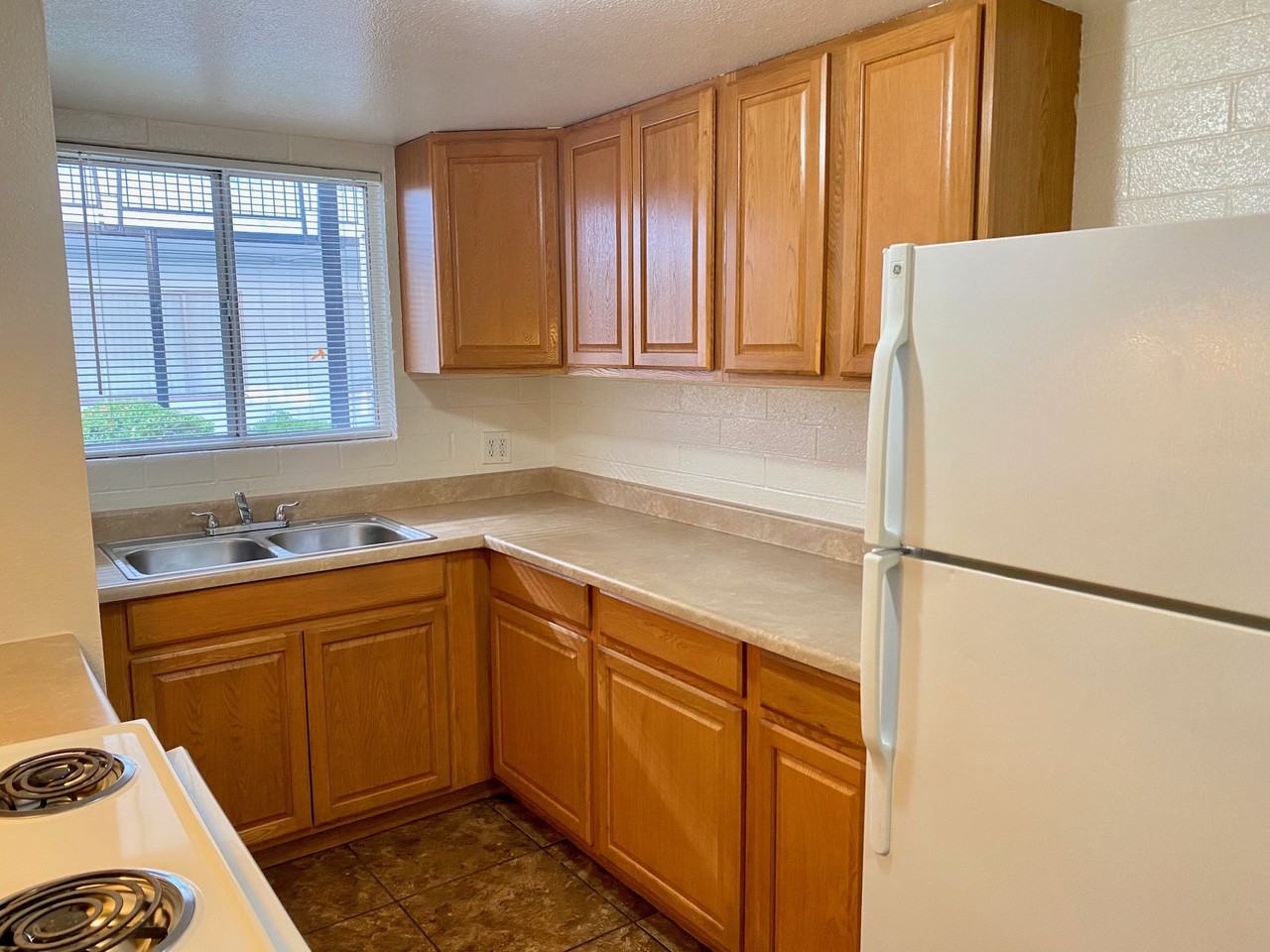 5024 E Thomas Rd #37 - Photo 5 of 20