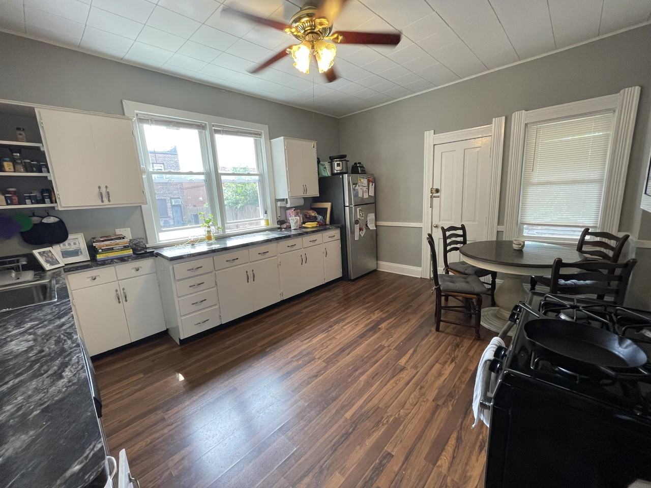 1384 Hall Ave #1384 - Photo 6 of 13