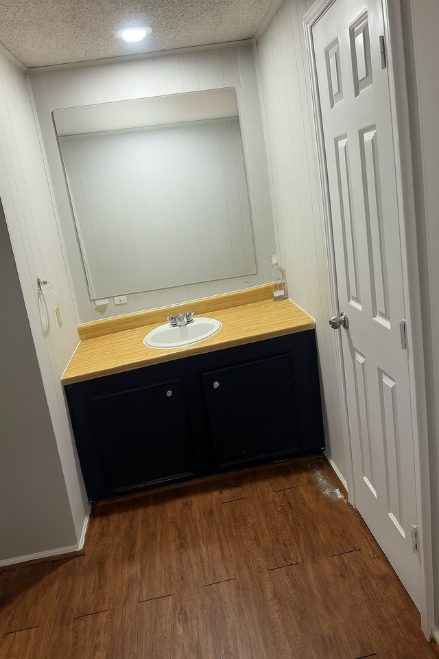 12123 Alpha St #C - Photo 6 of 6