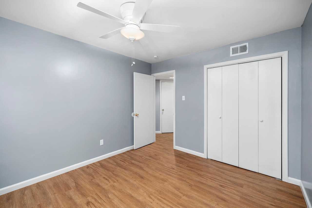 6415 S Lake Houston Pkwy #C - Photo 3 of 13