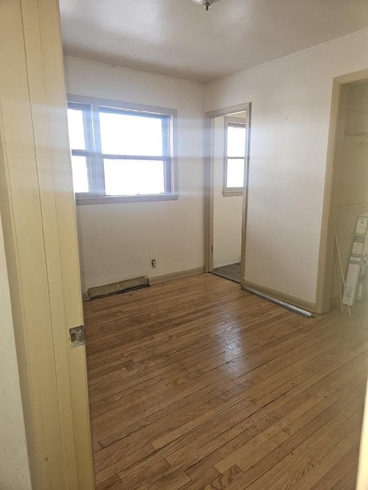 4042 N 100th St #1 - Photo 6 of 9