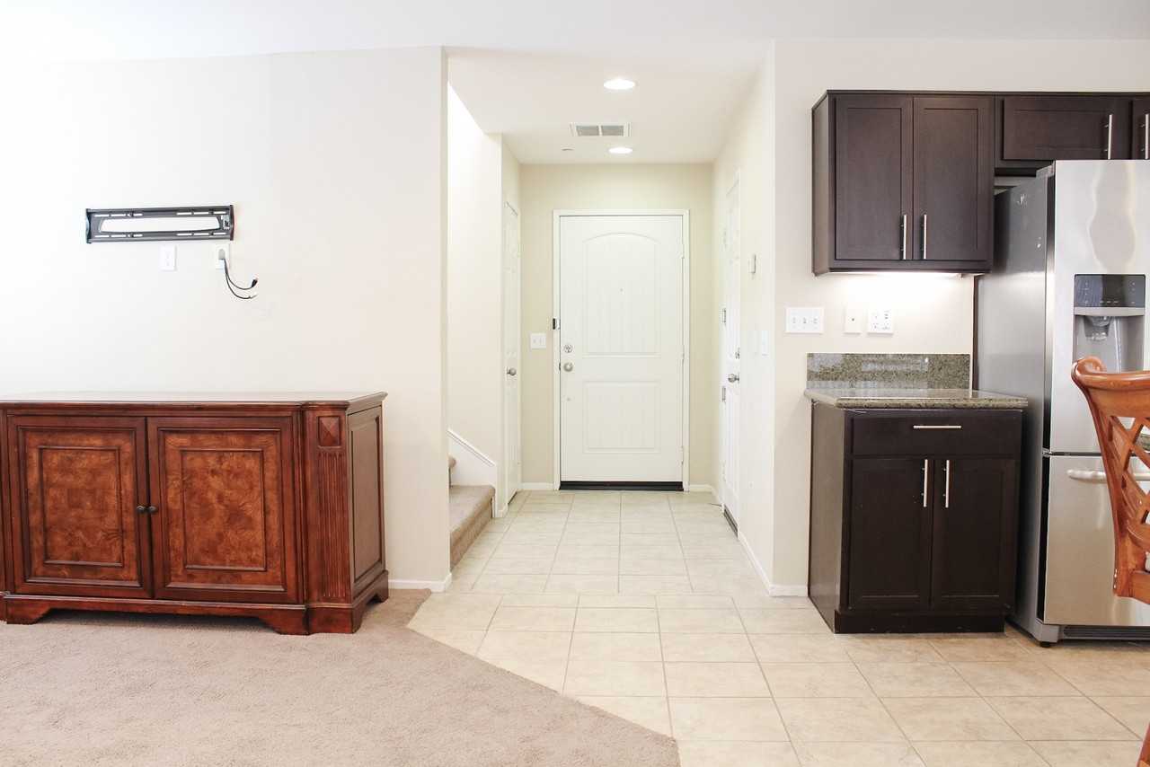 34213 Parkside Dr - Photo 7 of 50