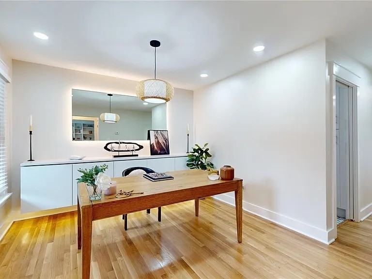 2933 Broadford Ter #NA - Photo 2 of 14