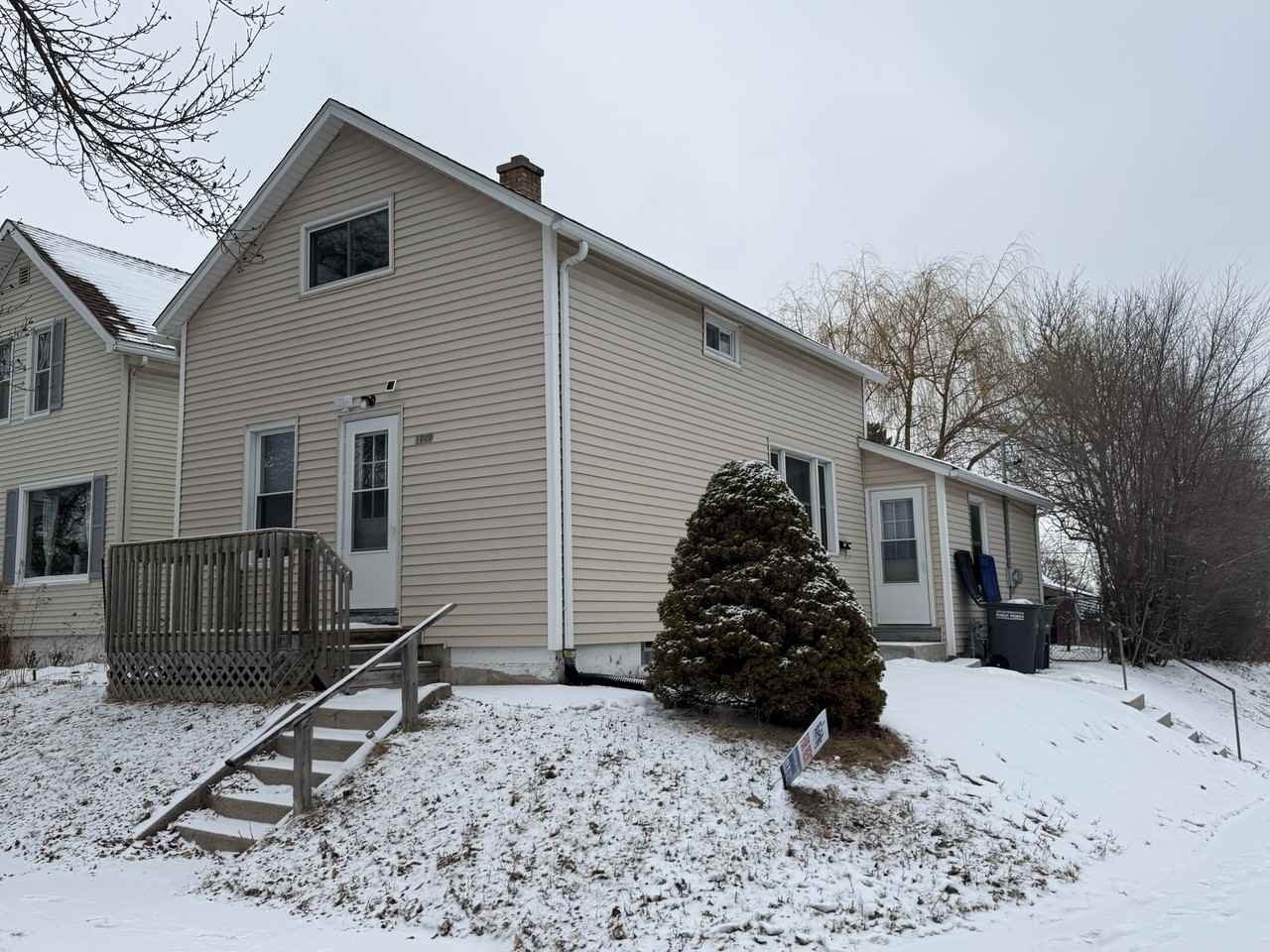 1202 Alabama Ave #1 - Photo 2 of 25