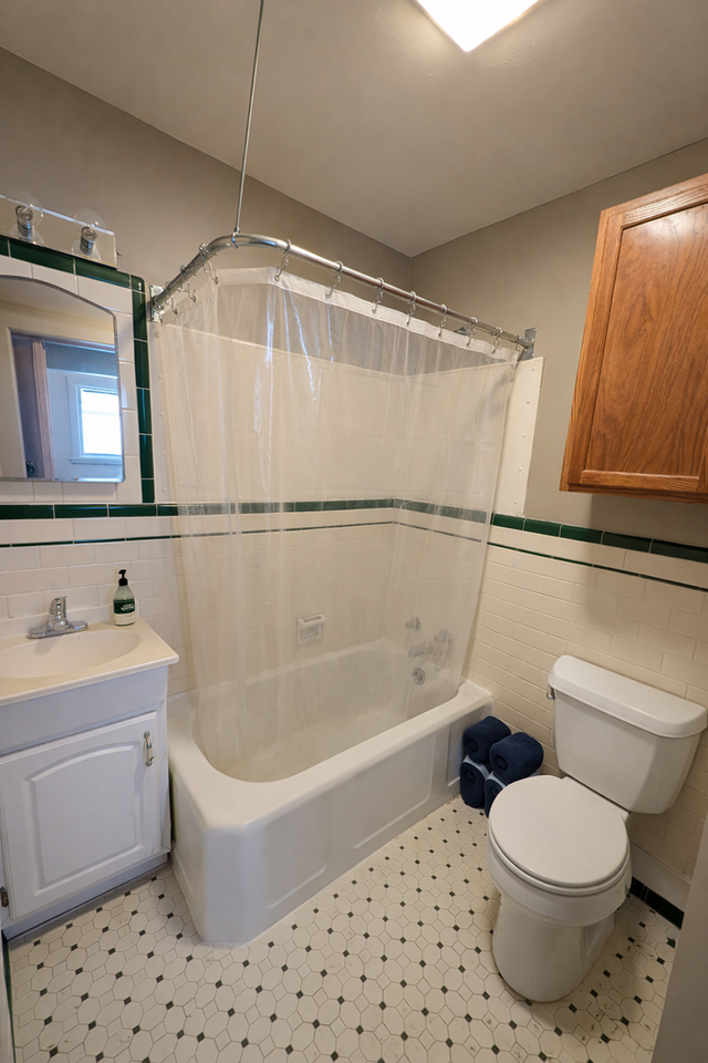 Wall Street - Photo 4 of 32