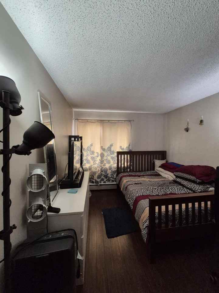 8411 Ackroyd Road #119 - Photo 4 of 7