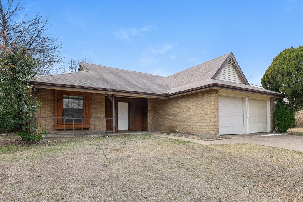406 Kalmia Dr - Photo 3 of 16