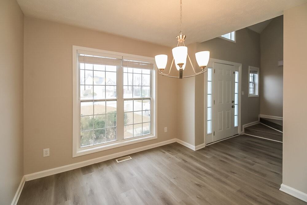 11945 Harbour Town Pkwy - Photo 6 of 17