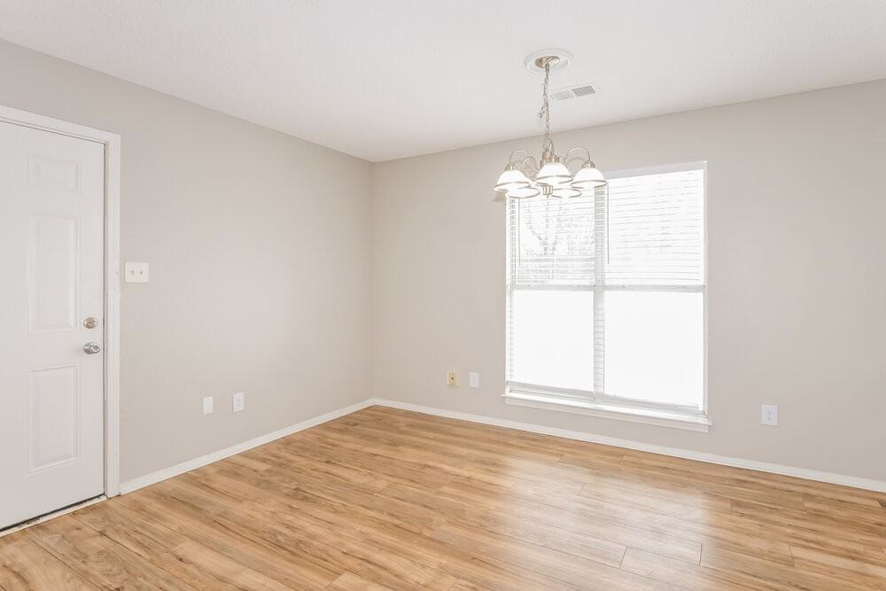6500 Cornwall Rd - Photo 6 of 16
