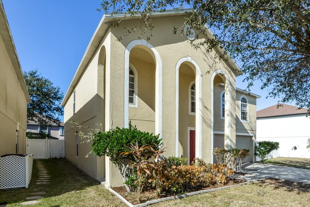 4630 Salamander St - Photo 4 of 17