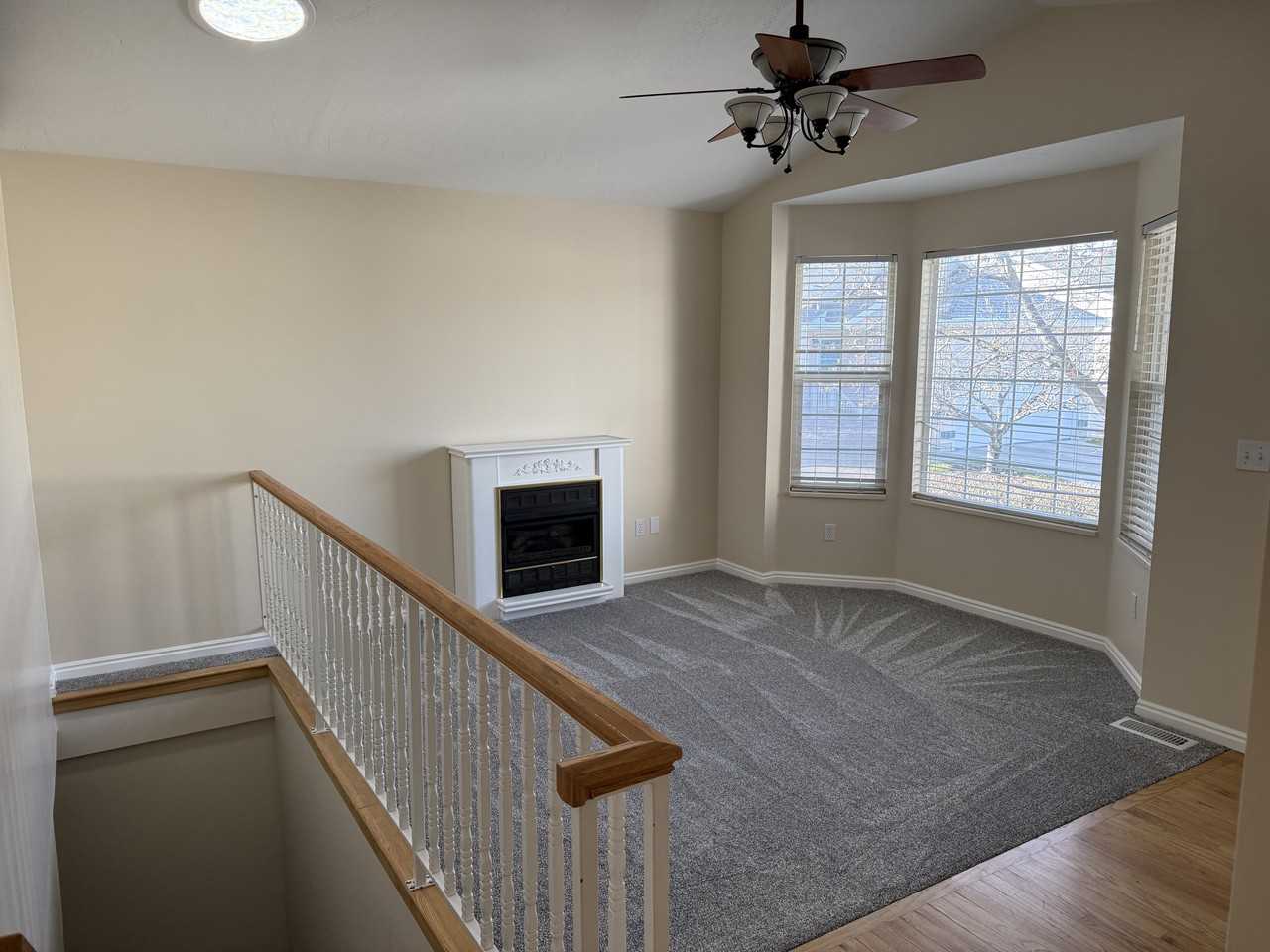 679 E Villager Ln - Photo 7 of 25