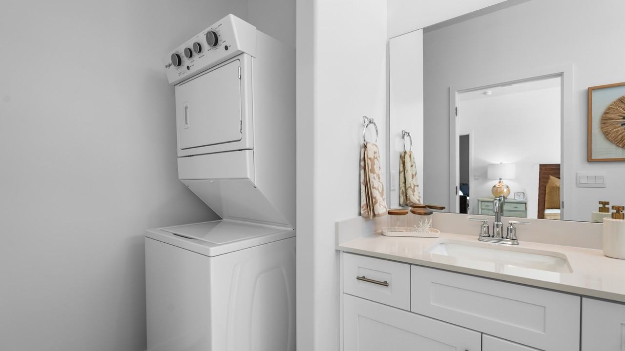 1425 S Lost Spring Dr - Photo 6 of 9