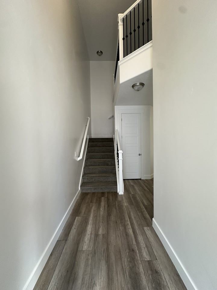 15068 S Halter Way - Photo 2 of 23