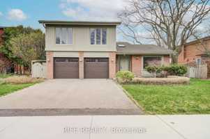 featured image of 17 Bramble Drive