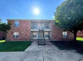 featured image of 2808 Cantabrian Dr