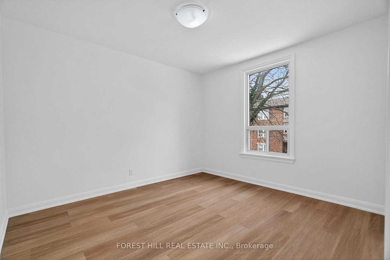 7 Ellsworth Avenue - Photo 3 of 17