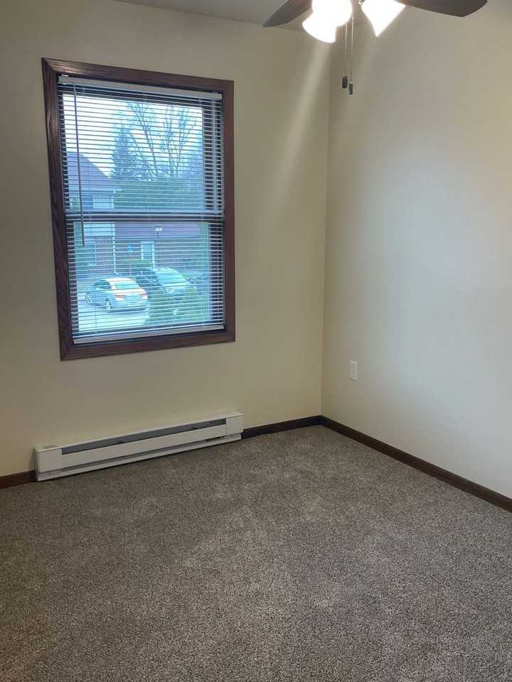 North Country Apartments - Photo 4 of 29