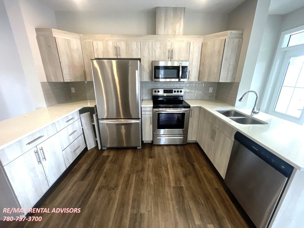 1051 Graydon Hill Blvd Sw - Photo 4 of 28