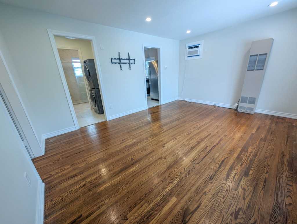 34 Aberdeen Crt - Photo 3 of 34