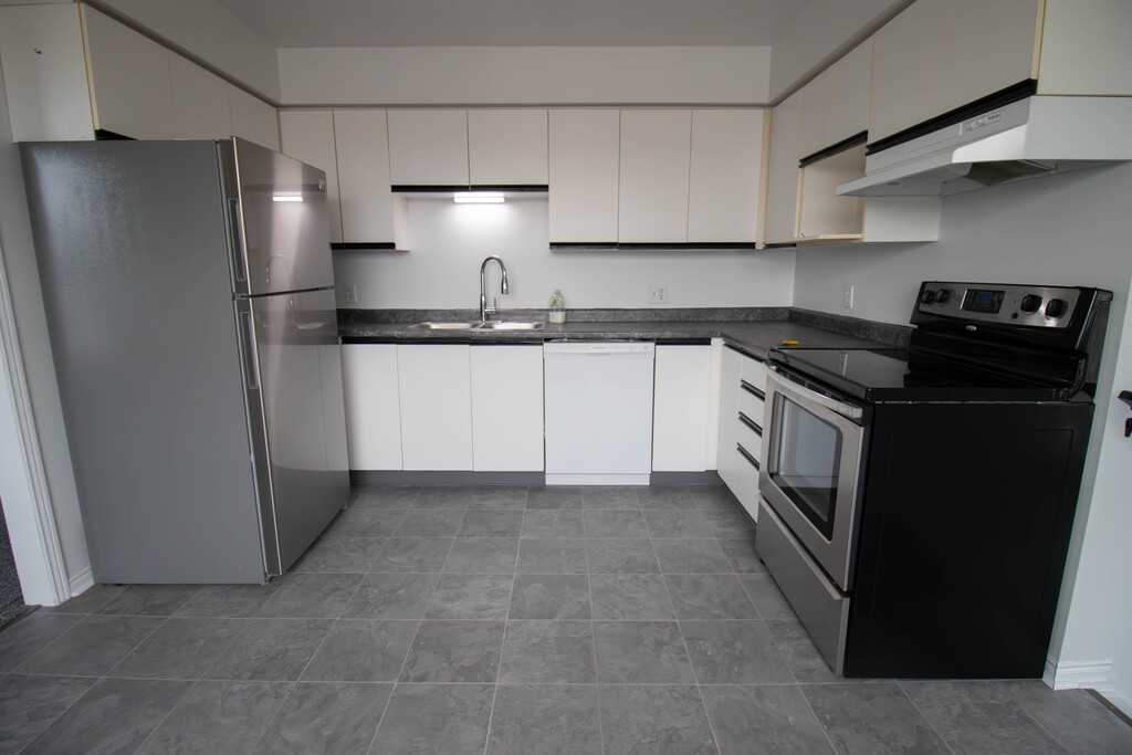 33 Canal Bank St - Photo 4 of 40