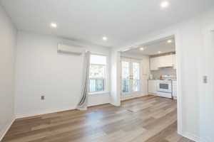 featured image of 204 Sanford Ave S