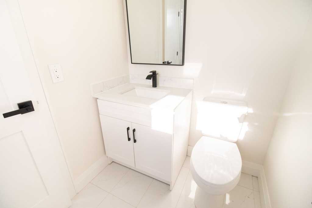 21 Seventh St - Photo 6 of 16