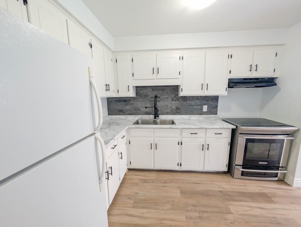 56 Romy Cres - Photo 6 of 34