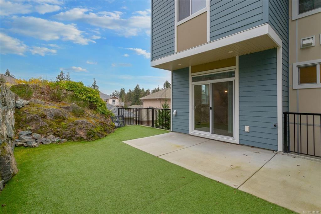 629 Selwyn Rd - Photo 2 of 3