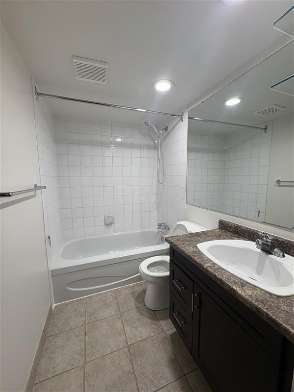 77 The Colonnade - Photo 6 of 12