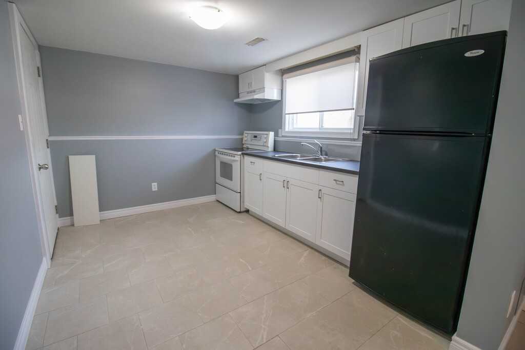 806 Wright St Lowr - Photo 4 of 32