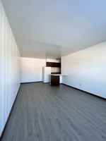 featured image of 910 Richard Dr