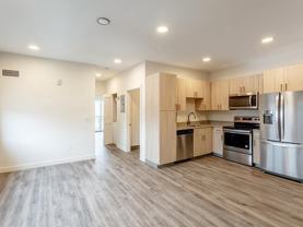 1604 Hoyt St - Photo 1 of 1