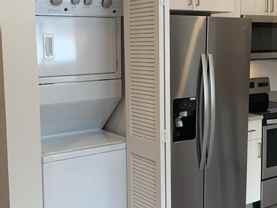 1604 Hoyt St - Photo 1 of 1
