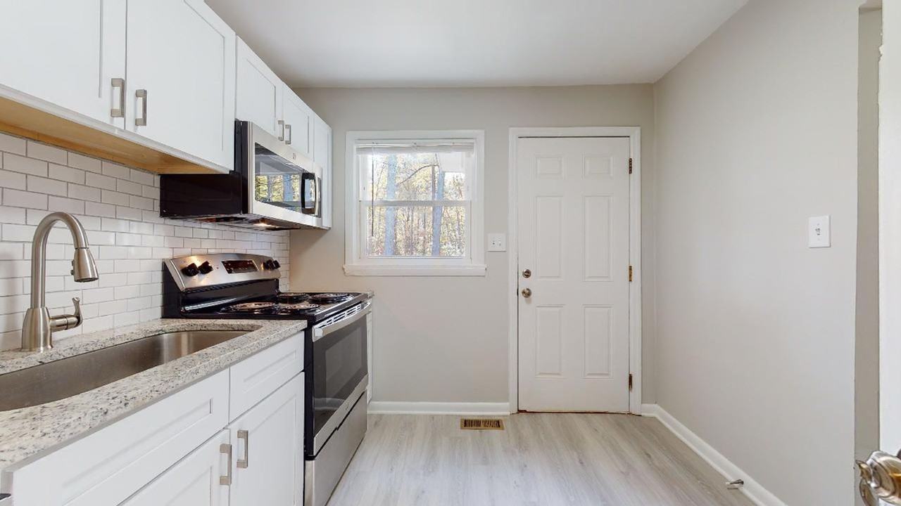 Warm up with great deals!! - Photo 5 of 9