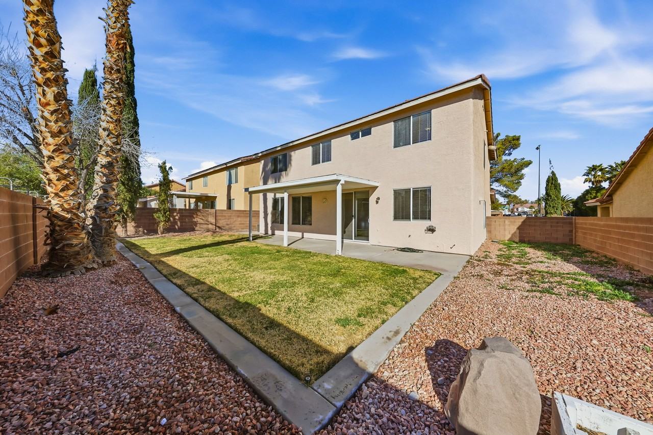 8061 Yellow Daisy Avenue - Photo 2 of 39