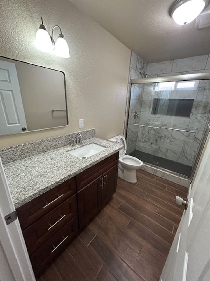 1520 N Giddings St - Photo 7 of 10