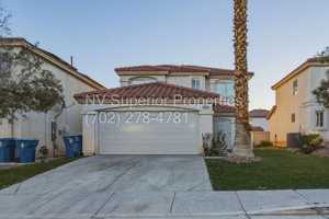 featured image of 10152 Climbing Lily St