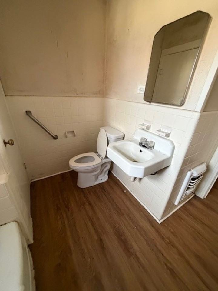 312 N 37th St - Photo 5 of 15