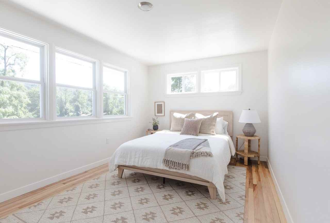 Whistling Ridge - Photo 7 of 47