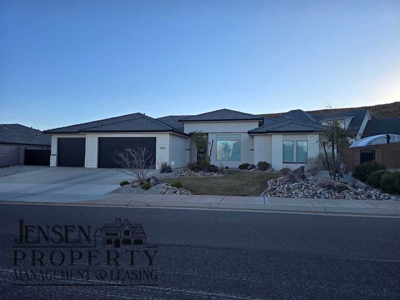 3385 S Marblewood Dr - Photo 2 of 50