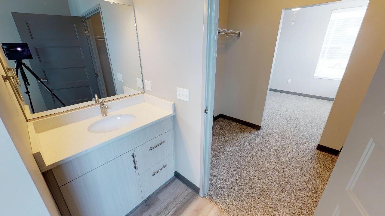 3315 Aurora - Photo 7 of 26