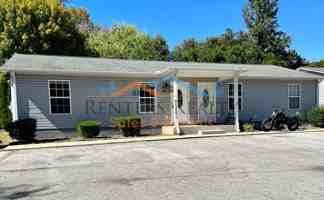 featured image of 2605 Charity Ln #B