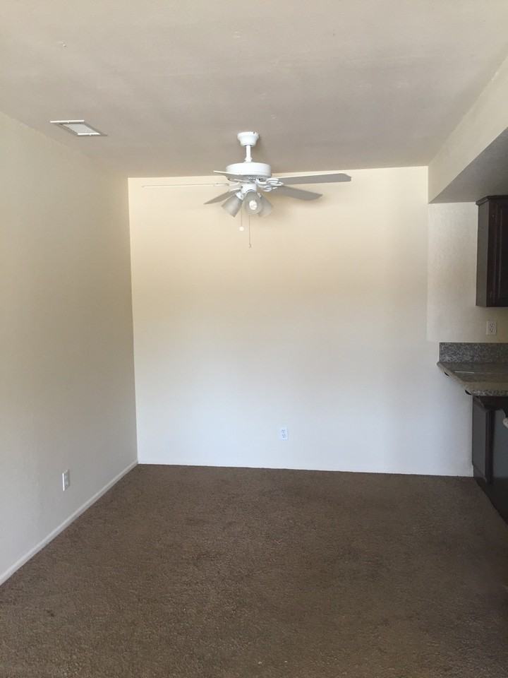 18856 Rocksprings Rd - Photo 4 of 15