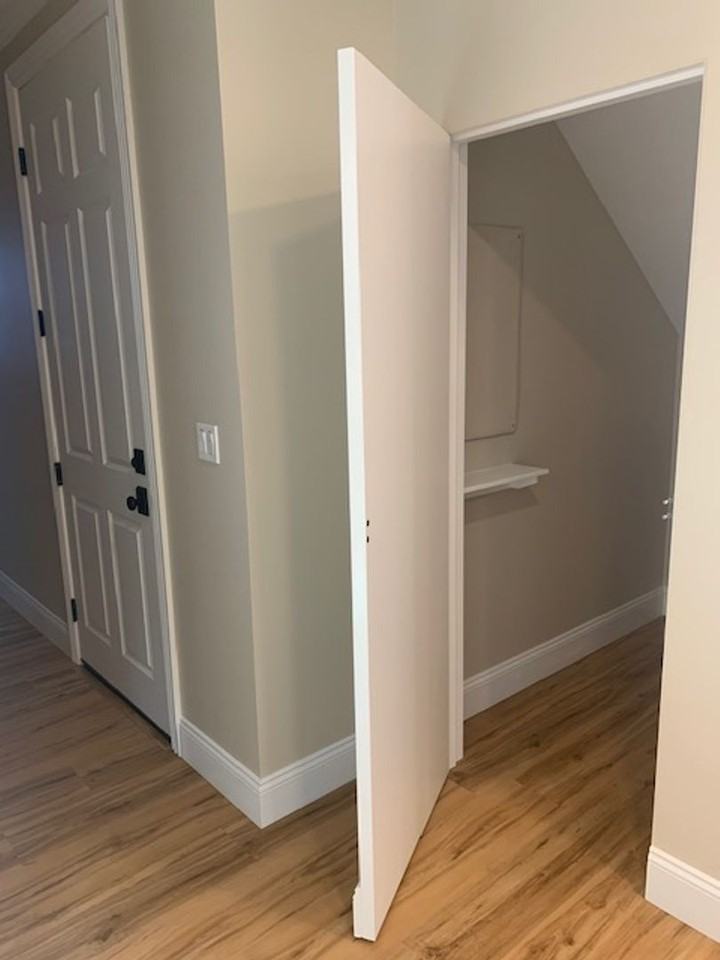 183 Evergreen Ave - Photo 4 of 36