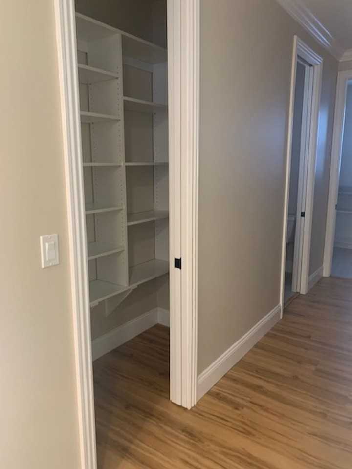 183 Evergreen Ave - Photo 5 of 36