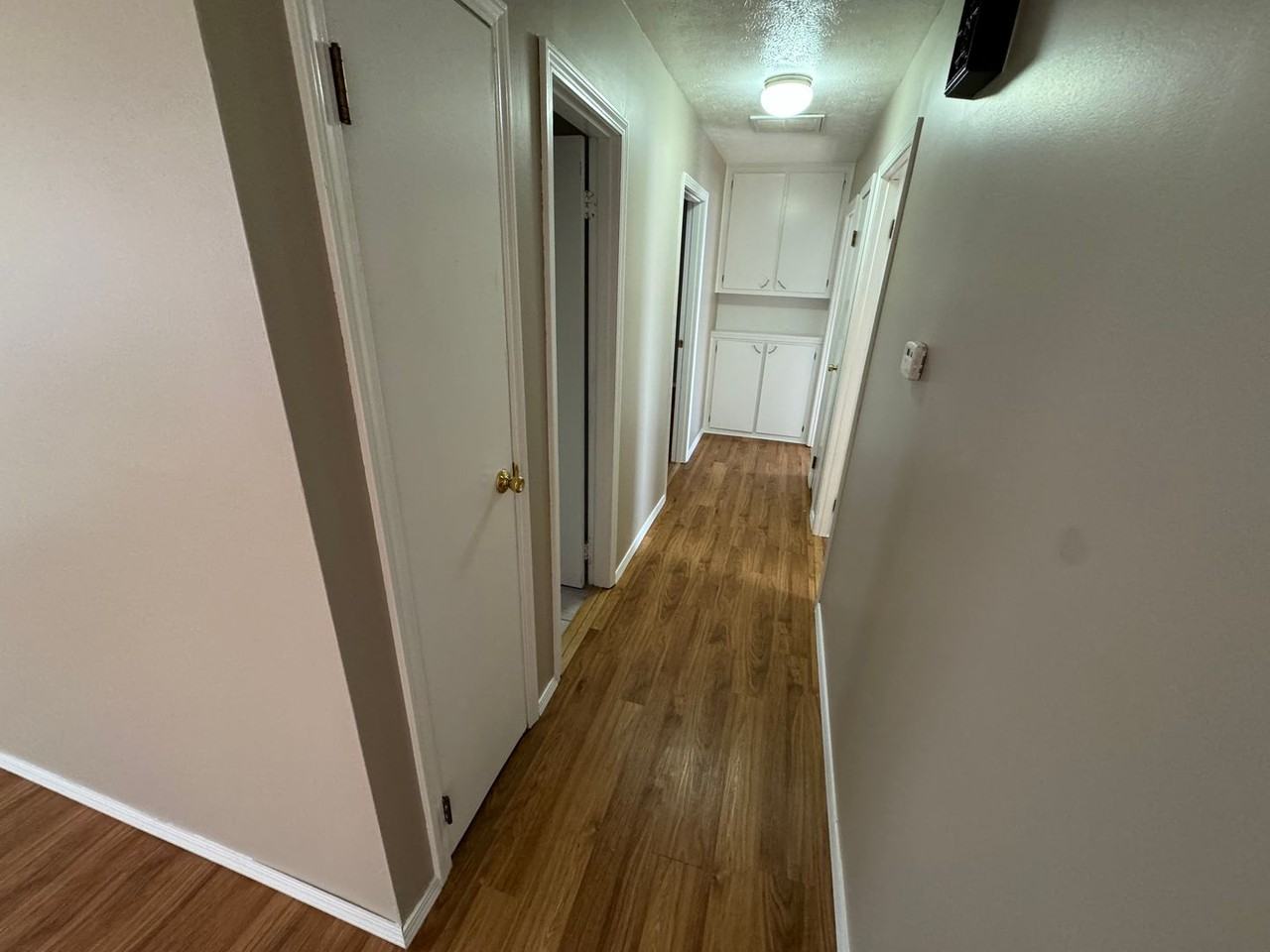 1232 E Cambridge St - Photo 6 of 19