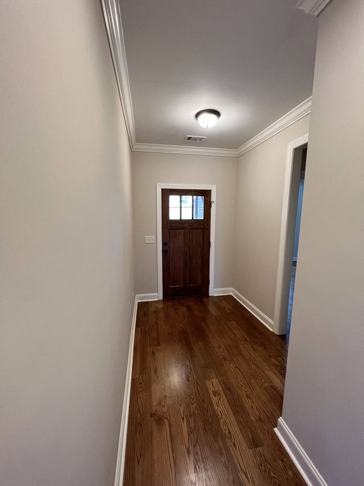 2682 Sophia Ct - Photo 2 of 28