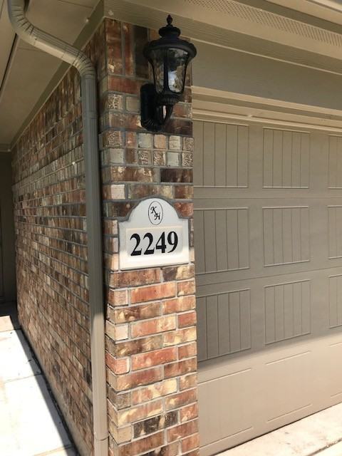 2249 Ridgewood Dr - Photo 3 of 15