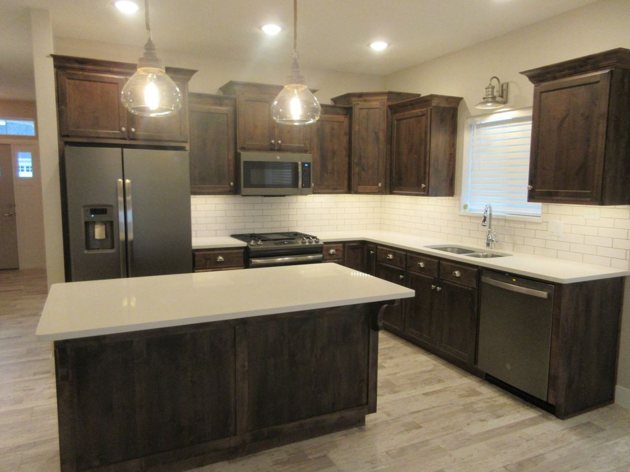 112 N 2800 W - Photo 5 of 27